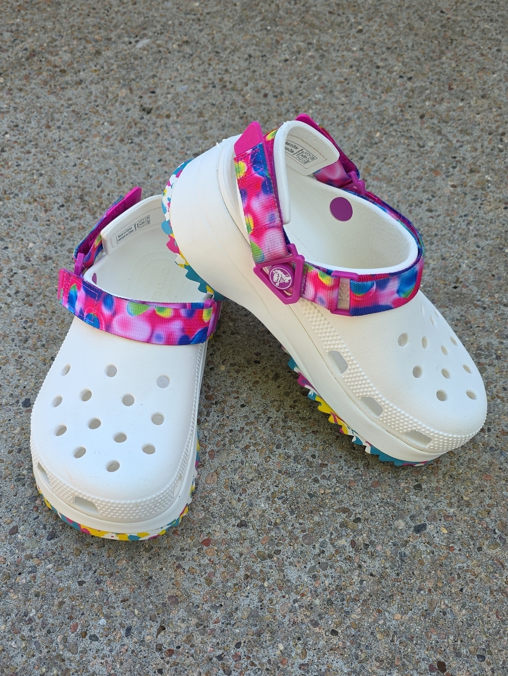 Crocs Classic Hiker Solarized Clogs with Multi Colored Adjustable Straps Size 6